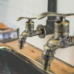 EAUDACè Robinet En Laiton Antique, Antique Bibcock, Antique Cuivre Dragon Sculpté Robinet Pour La Maison, La Cuisine, La Salle De Bain, Le Jardin Extérieur 11 EAUDACè Robinet En Laiton Antique, Antique Bibcock, Antique Cuivre Dragon Sculpté Robinet Pour La Maison, La Cuisine, La Salle De Bain, Le Jardin Extérieur -Promos Raccord d'arrosage Magasin 64426607 5